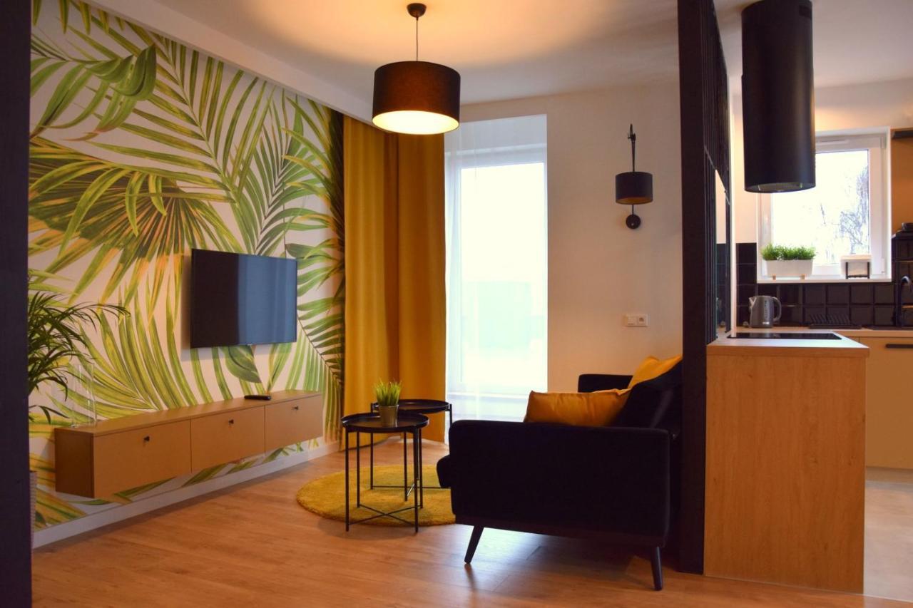 W&K Apartments - Gold Suite - Faktura Vat, Parking Кошалін Екстер'єр фото